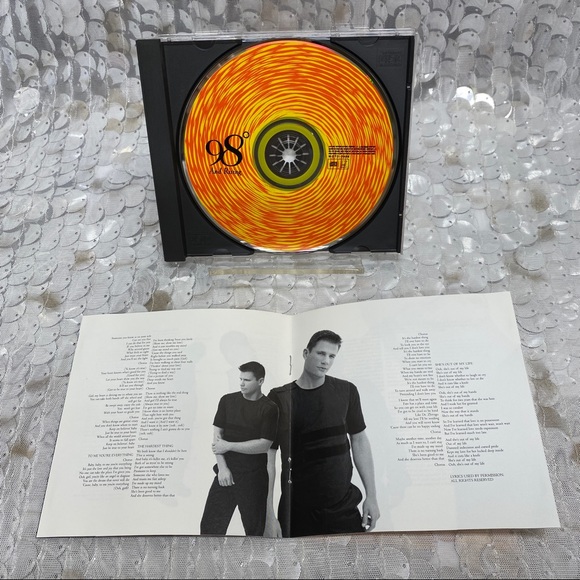 98 Degrees And Rising - Picture 10 of 11